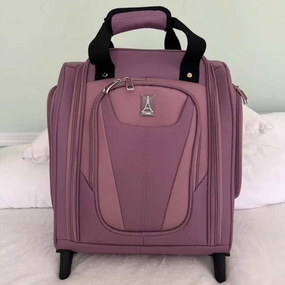 Travelpro Maxlite 5 Rolling Undersesat Carry-On - Picture 3 of 12